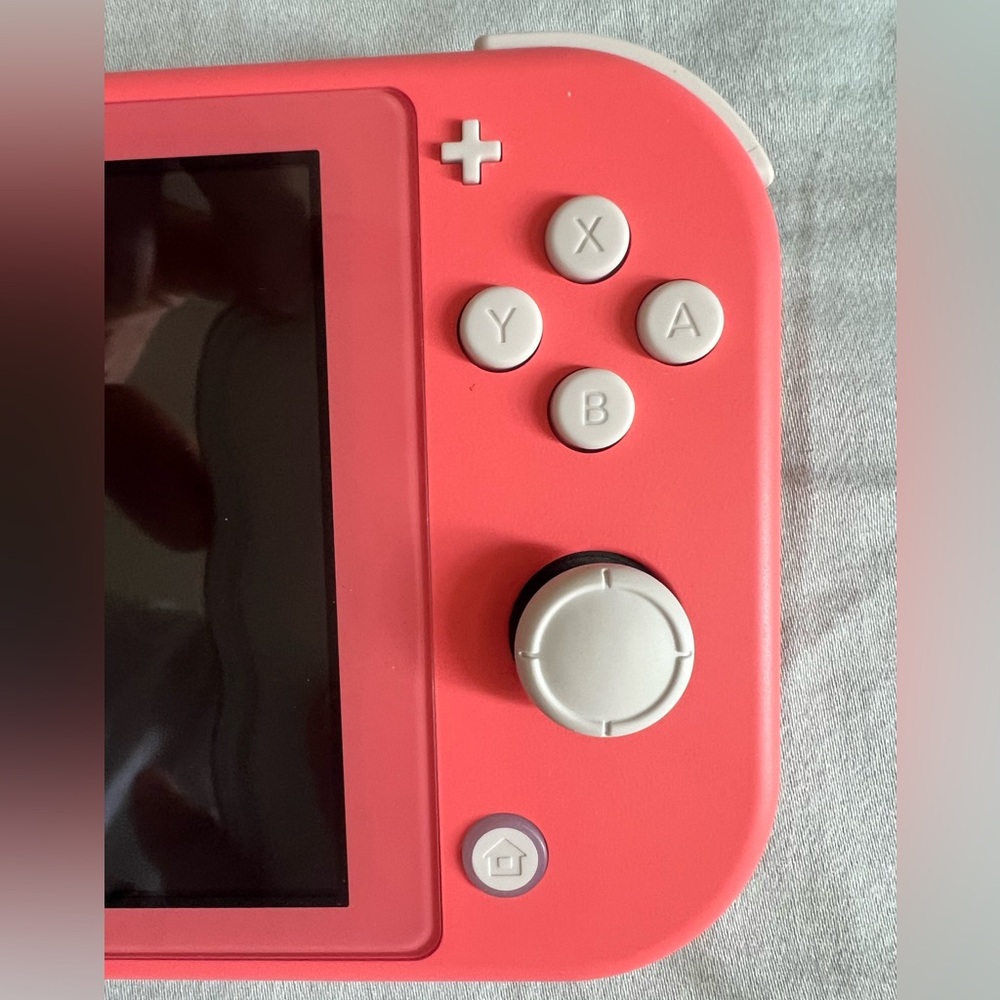 LIKE NEW!! Nintendo Switch Lite - Pink/ coral - Picture 6 of 9